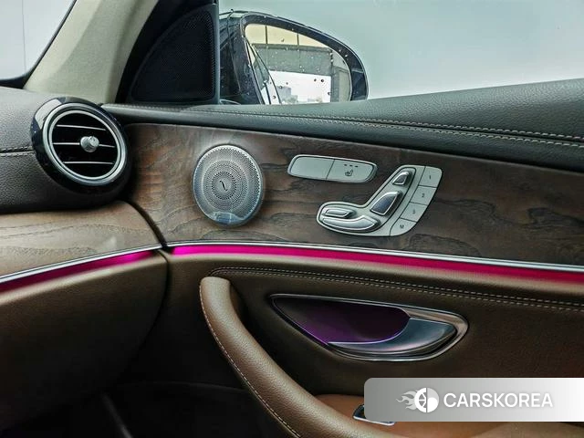 Mercedes-Benz E-class id 4209907 из Китая 7