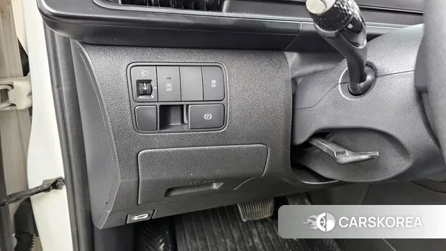 Hyundai Staria id 2975856 из Кореи 7