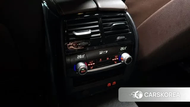 BMW 5 Series (G30) id 3348141 из Кореи 7