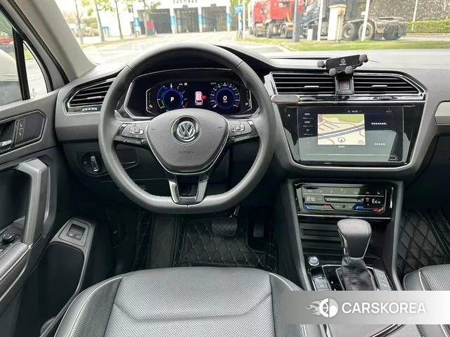Volkswagen Tiguan L PHEV id 4261566 из Китая 7