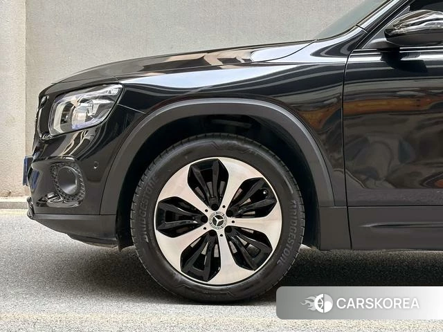 Mercedes-Benz GLB id 4213559 из Китая 7