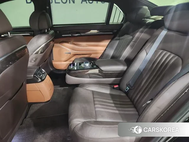 Genesis G90 id 3567847 из Кореи 7