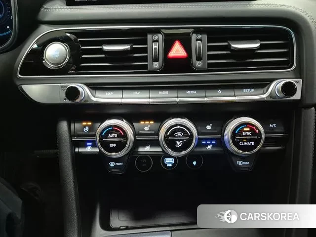 Genesis The New G70 id 3572776 из Кореи 7