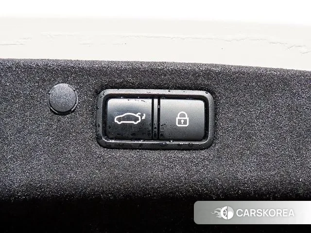 Hyundai The New Grandeur IG id 3396428 из Кореи 7