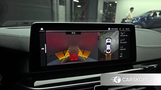 BMW 5 Series (G30) id 3036685 из Кореи 7