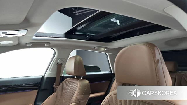 Hyundai Grandeur Hybrid (GN7) id 4691825 из Кореи 7