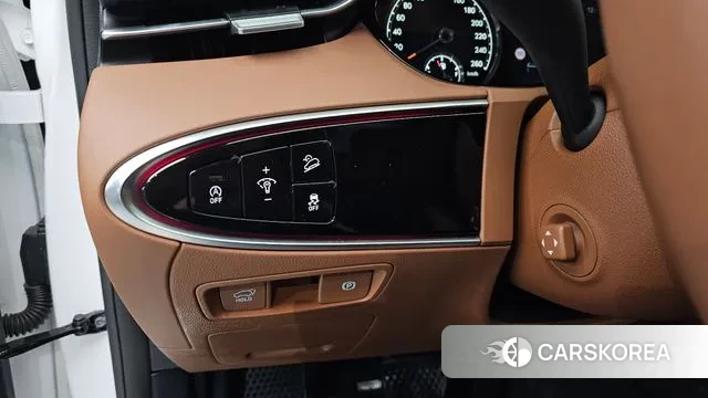 Genesis GV70 id 3395296 из Кореи 7