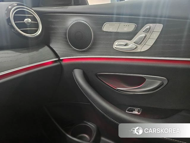 Mercedes-Benz E-Class W213 id 4409575 из Кореи 7