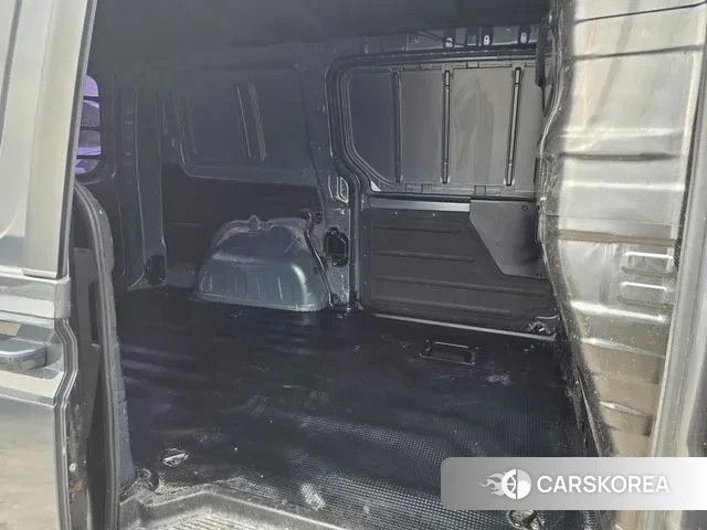 Hyundai Staria id 3306688 из Кореи 7