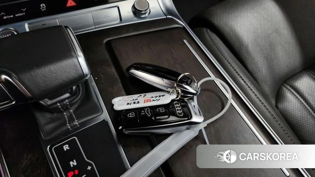 Audi A7 (4K) id 4268561 из Кореи 7
