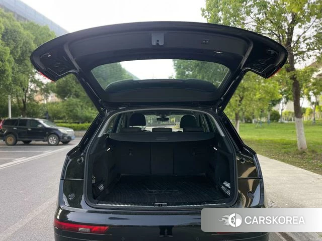 Audi Q5L id 4271915 из Китая 7