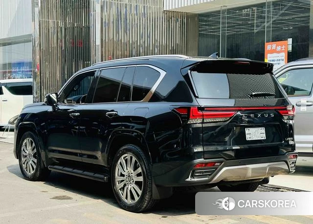 Lexus LX id 4260794 из Китая 7