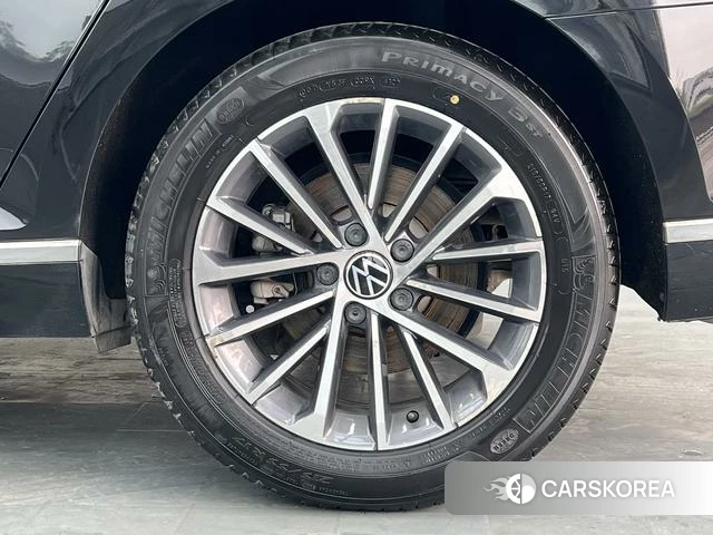 Volkswagen Magotan id 4275901 из Китая 7