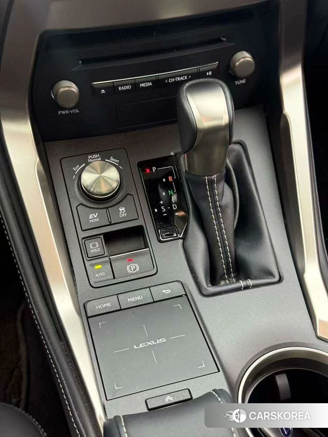 Lexus NX id 4298286 из Китая 7
