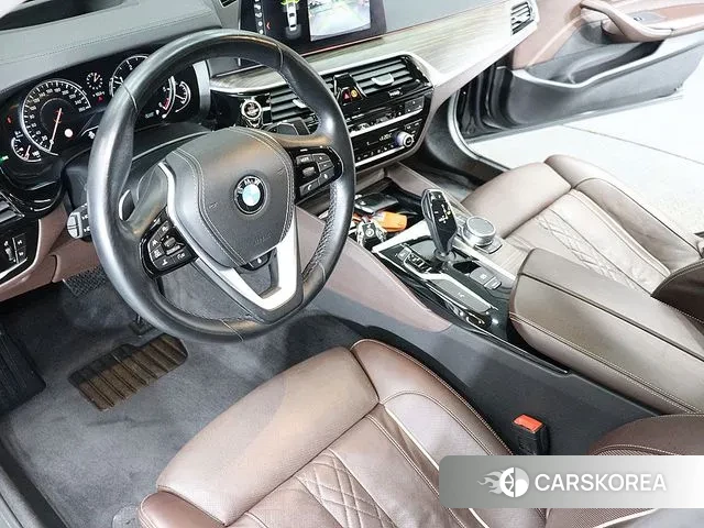 BMW 5 Series (G30) id 3517222 из Кореи 7