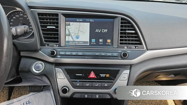 Hyundai Avante AD id 3861653 из Кореи 7