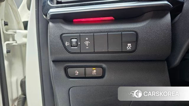 Kia Niro Plus id 4905775 из Кореи 7