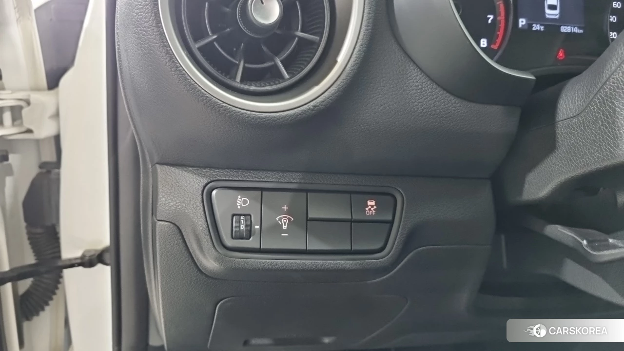 Kia Come New K3 id 4448261 из Кореи 7