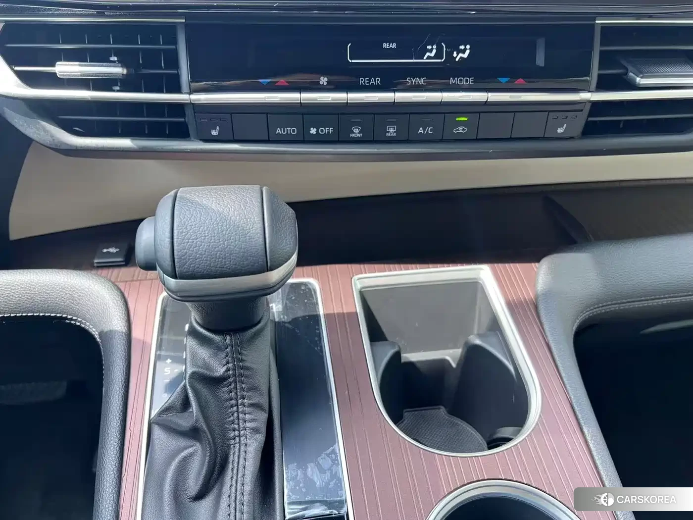 Toyota Grevia id 4577861 из Китая 8
