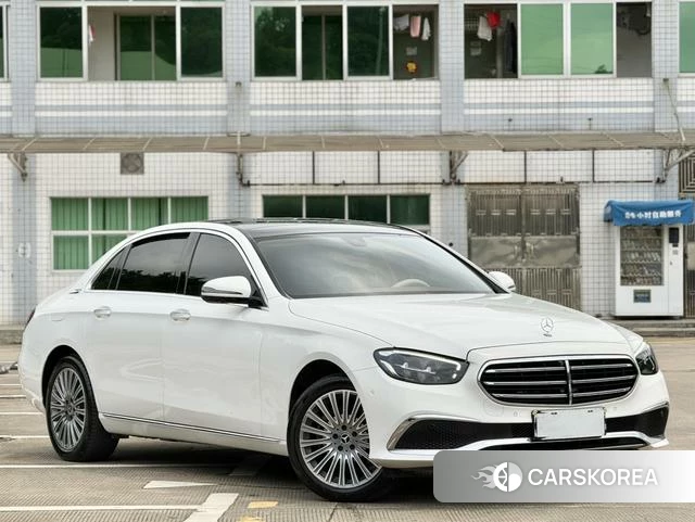 Mercedes-Benz E-class id 4264830 из Китая 7