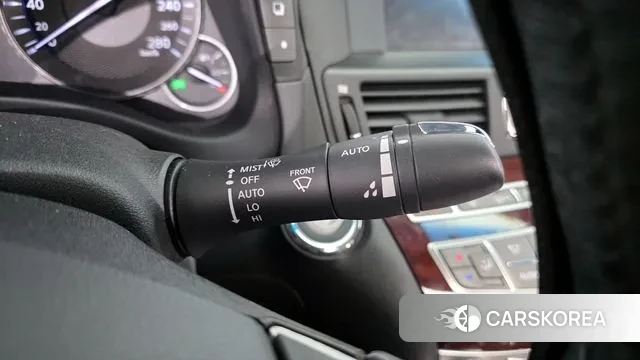 Infiniti Q70 id 3714003 из Кореи 7