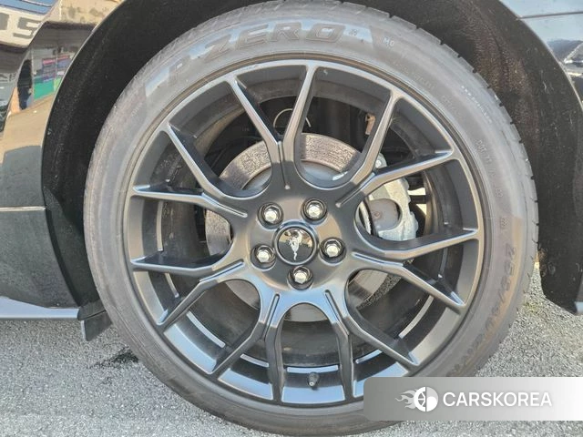 Ford Mustang id 4433184 из Кореи 7