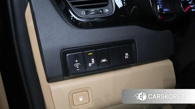 Kia The New Carnival id 4285305 из Кореи 7