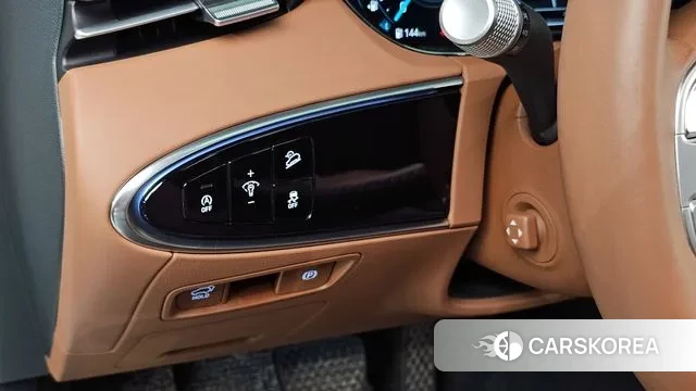 Genesis GV70 id 3063400 из Кореи 7