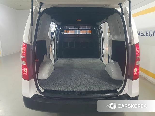 Hyundai The New Grand Starex id 4625258 из Кореи 7