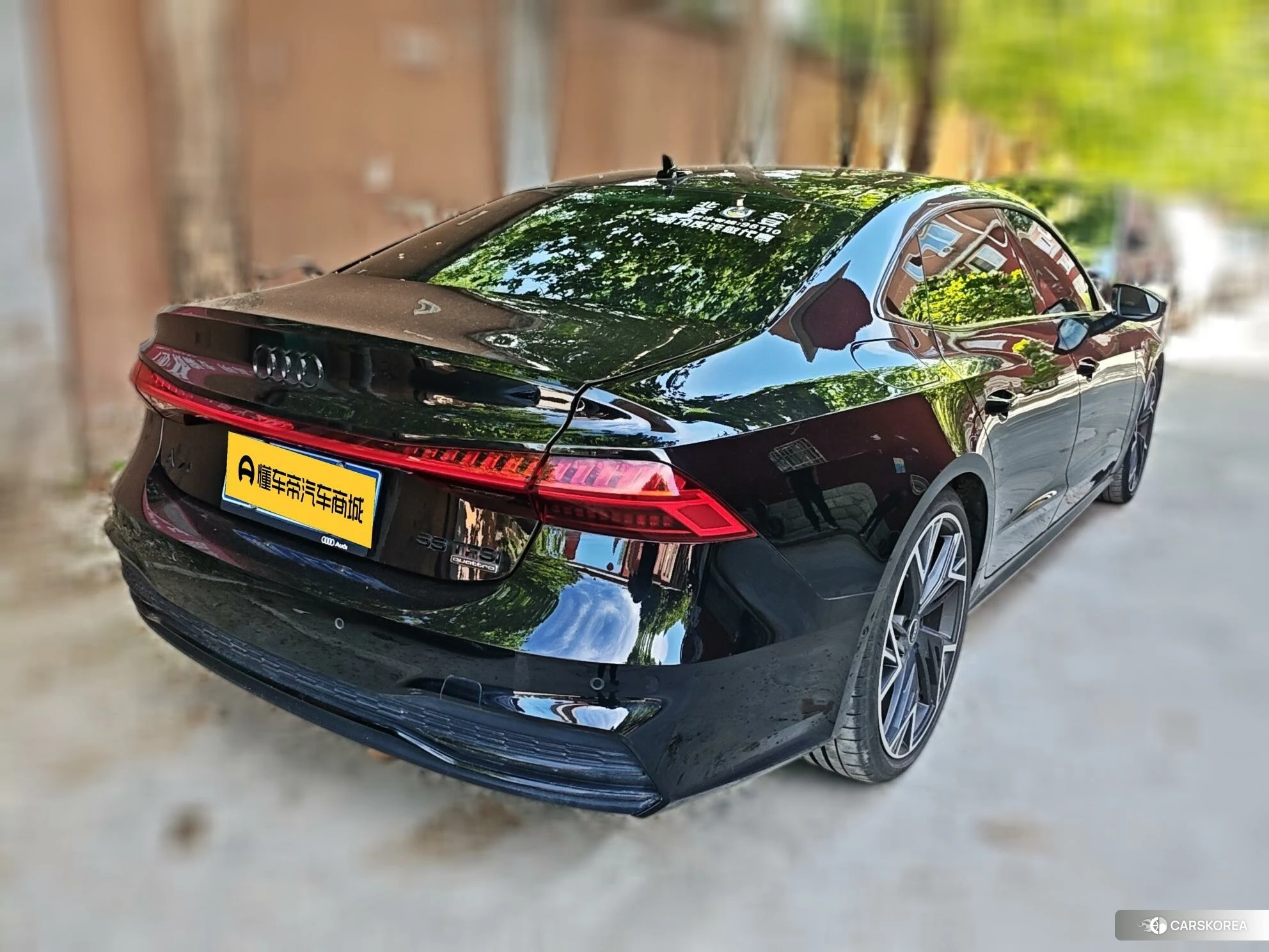 Audi A7L id 4486607 из Китая 7