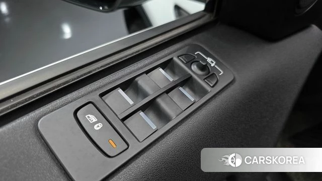 Land Rover Discovery Sports id 3834818 из Кореи 7