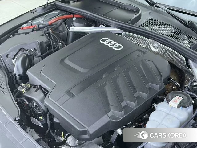 Audi A4L id 4333865 из Китая 7