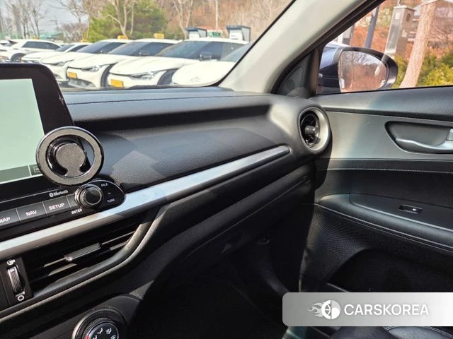 Kia Come New K3 id 3899969 из Кореи 7