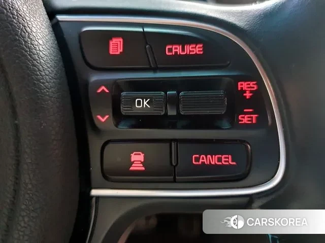 Kia Niro EV id 2997474 из Кореи 7