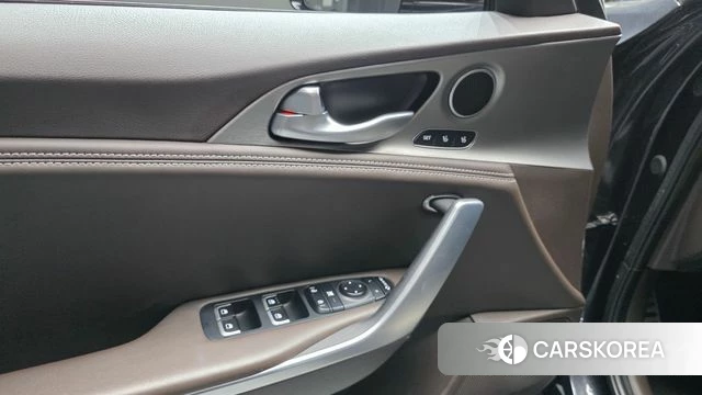 Kia Stinger id 4305050 из Кореи 7