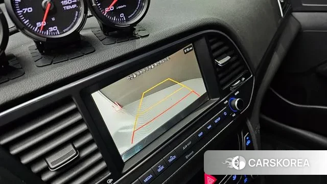 Hyundai Avante AD id 3445126 из Кореи 7