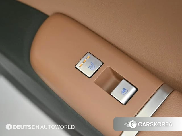 Hyundai Grandeur Hybrid (GN7) id 3837907 из Кореи 7