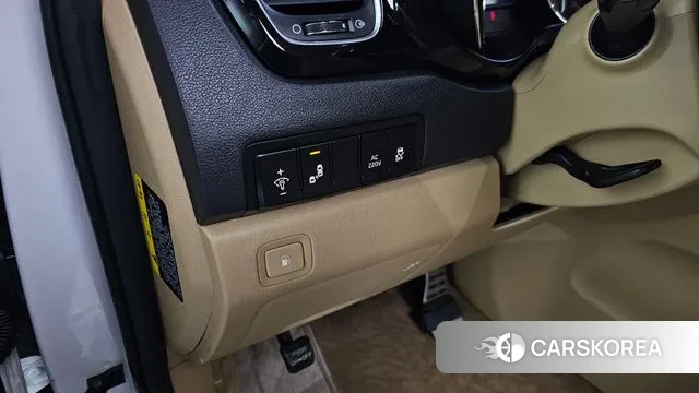 Kia All New Carnival id 3469981 из Кореи 7