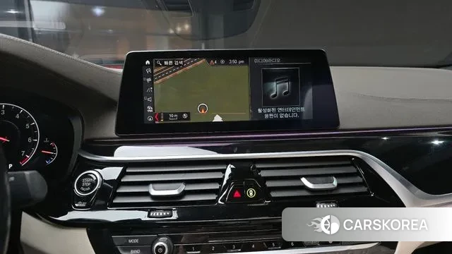 BMW 5 Series (G30) id 3682162 из Кореи 7