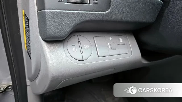 Hyundai The New Grand Starex id 3444766 из Кореи 7