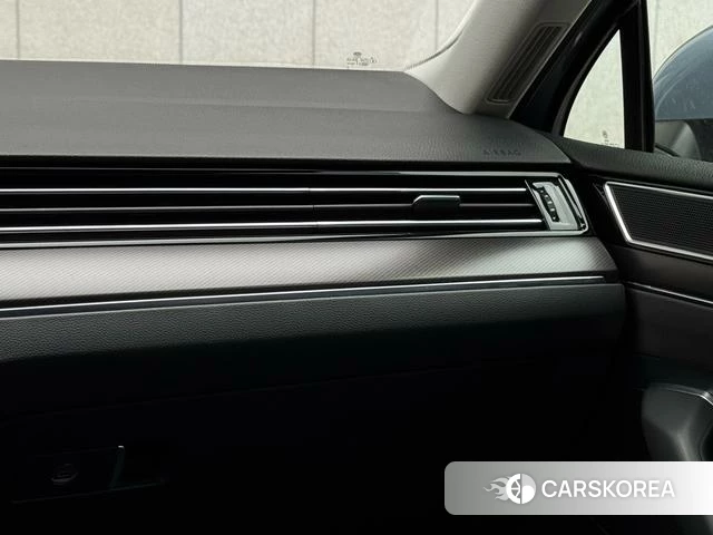 Volkswagen Magotan id 4328686 из Китая 7