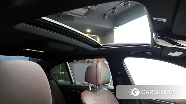 BMW 5 Series (G30) id 3474060 из Кореи 7