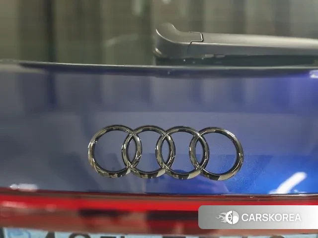 Audi e-Tron id 3778202 из Кореи 7