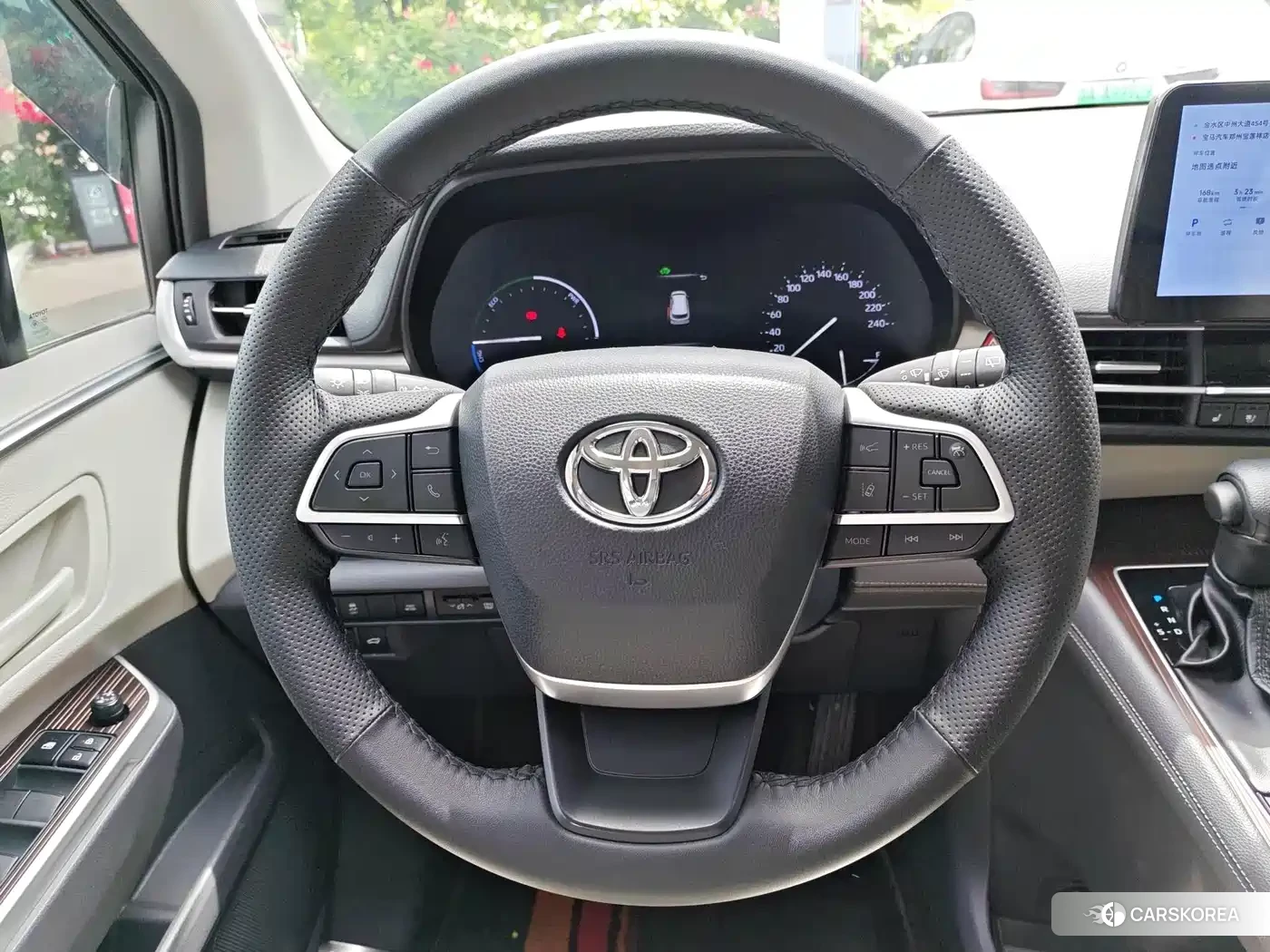 Toyota Granvia id 4514250 из Китая 7