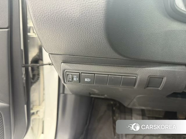 Toyota Corolla id 4313571 из Китая 7