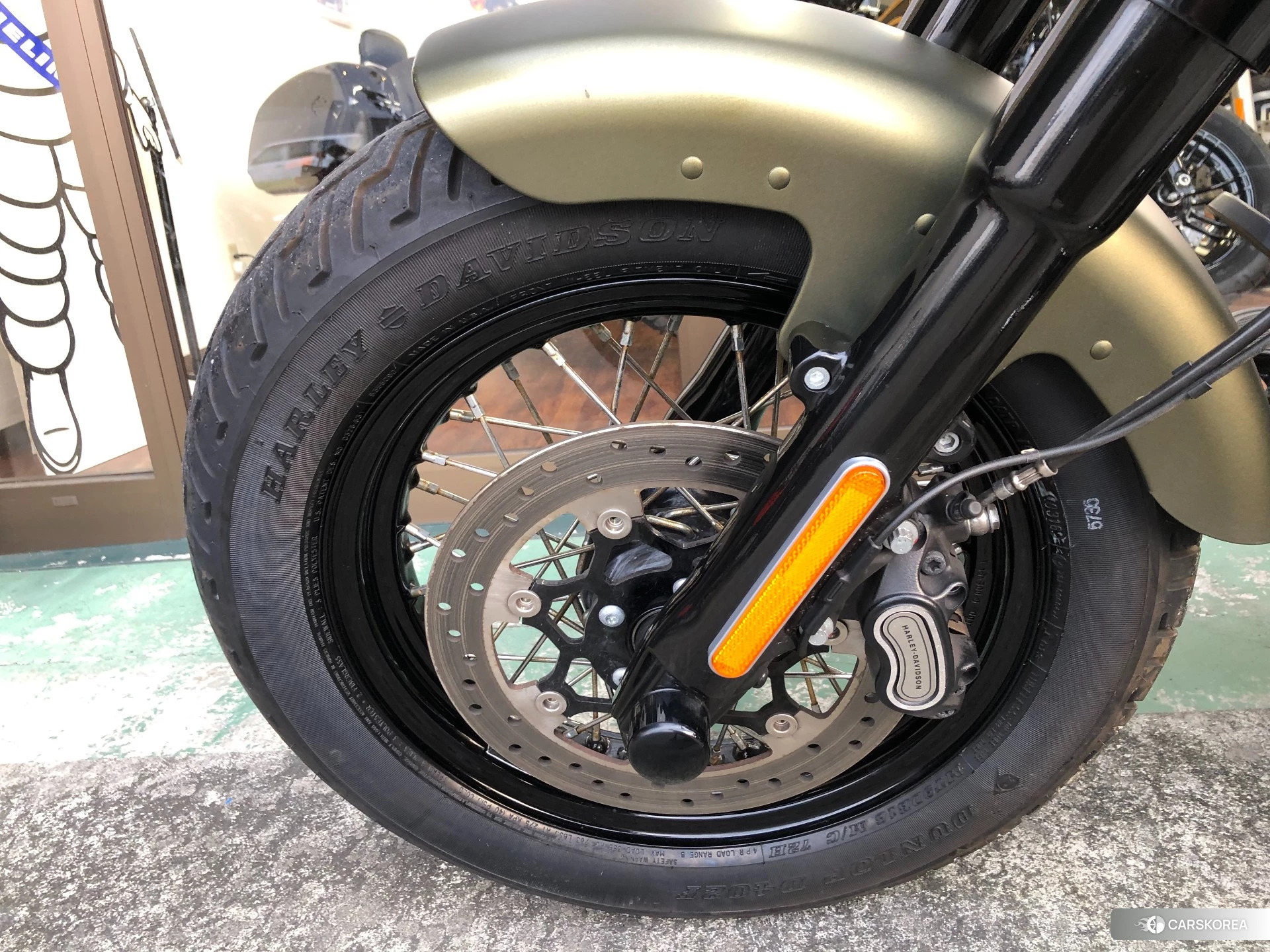 Harley-Davidson Softail Slim S FLSS1800 id 4191143 из Японии 7