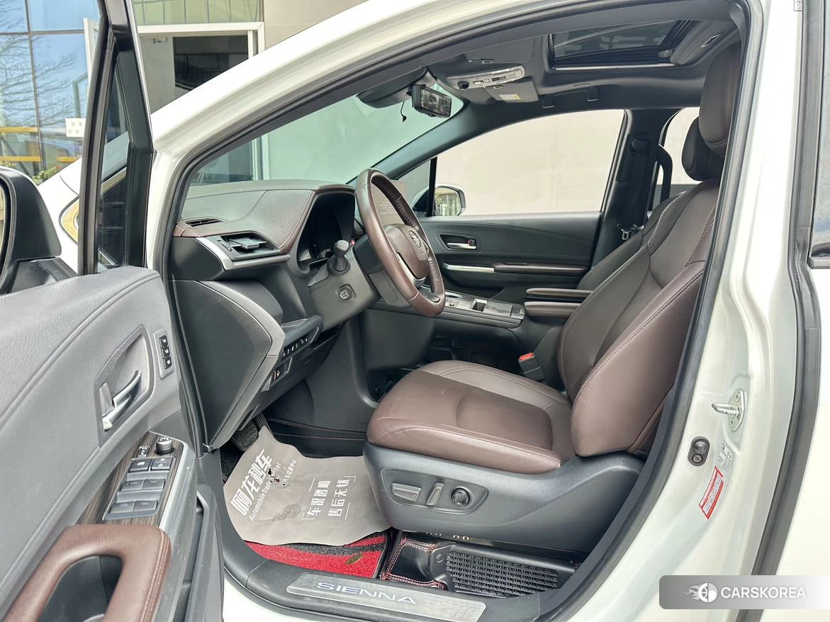 Toyota Saina id 4493066 из Китая 7