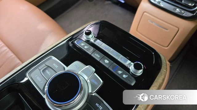 Genesis G90 id 4502401 из Кореи 7