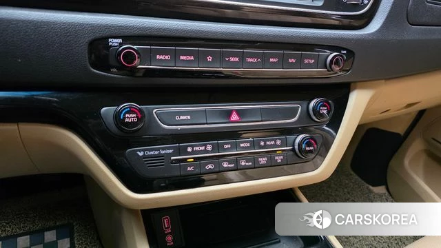 Kia The New Carnival id 4662608 из Кореи 7