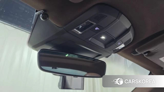 Porsche 911(992) id 3904902 из Кореи 7